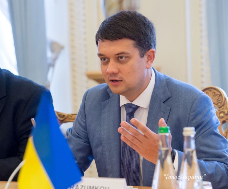Голова Верховної Ради України Дмитро Разумков зустрівся з Президентом Фінляндської Республіки Саулі Нііністьо.